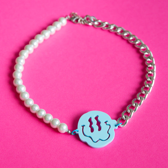 Trippy Smiley  Pearl/ Chain Necklace