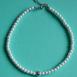 Mini Metal Smiley Face Pearl Necklace