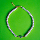 Green Glass Stone Pearl Choker Necklace